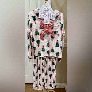Tahari Christmas Trees Bows Girls Pajama Set Size 5/6 Viral TikTok PJS NEW